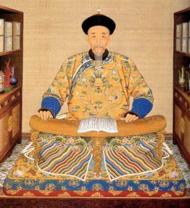 什么生肖摇头摆尾游四方